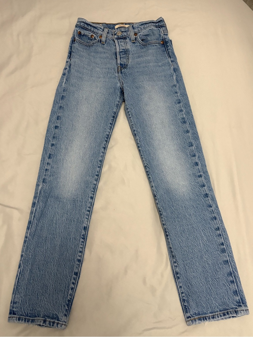 Levi’s Women’s Wedgie Straight Jeans